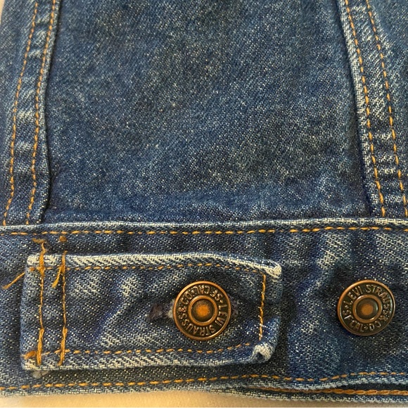 Vintage Levi's 70506  Denim Trucker Jacket - Picture 8 of 11